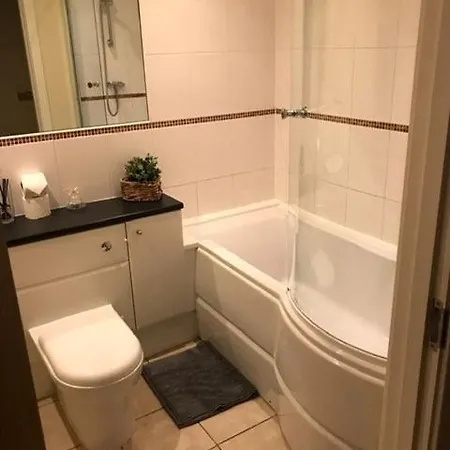 Apartment Lovely Furnished 2