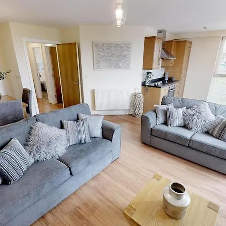 Apartment Lovely Furnished 2