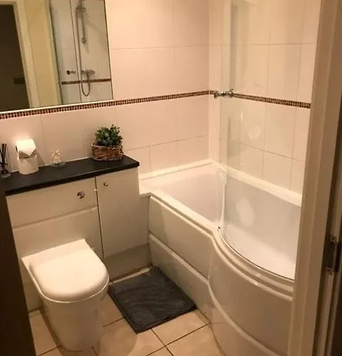 Lejlighed Lovely Furnished 2